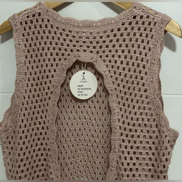 ✨NWT✨ Anrabess: Women’s Knit Sleeveless Top- Size Medium - Picture 7 of 8